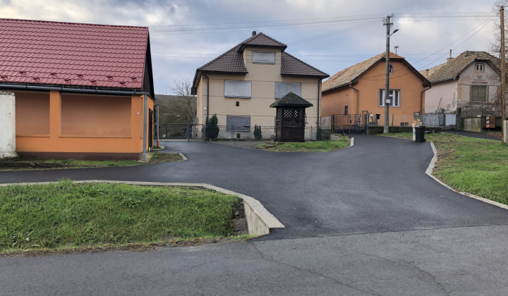  Rekonštrukcia miestnych komunikácií Veľké Zlievce