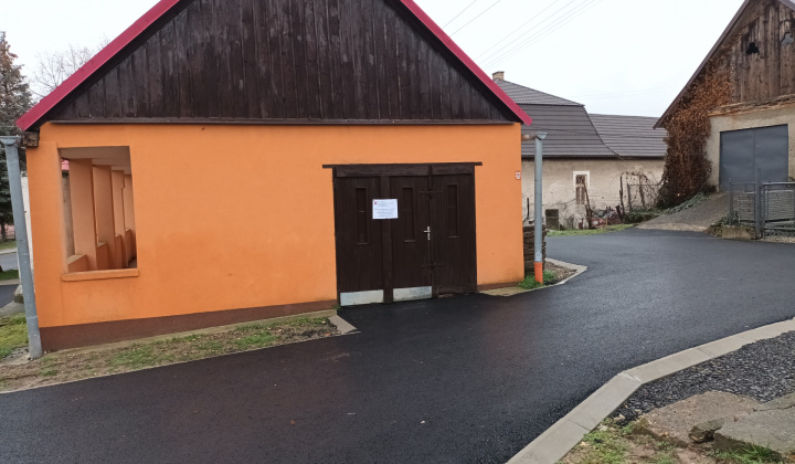  Rekonštrukcia miestnych komunikácií Veľké Zlievce
